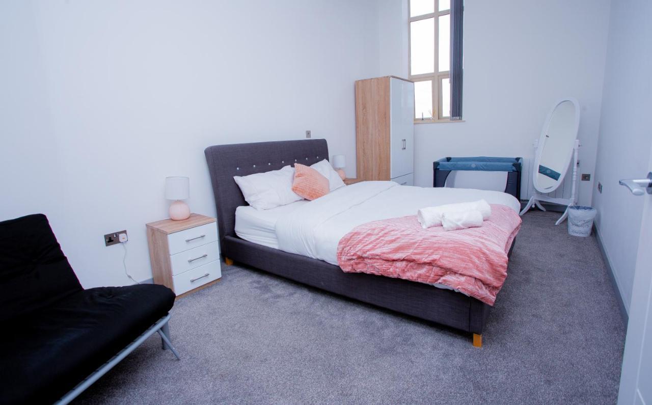 Spacious Urban City Apartment Doncaster Exteriör bild