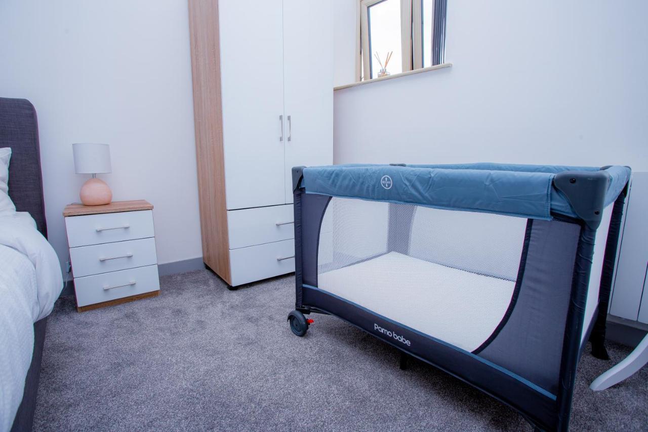 Spacious Urban City Apartment Doncaster Exteriör bild